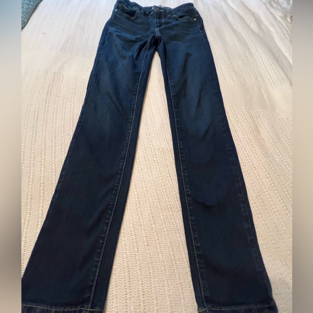 #3328. Paige Skyline Skinny Dark Wash Jeans. Size 28